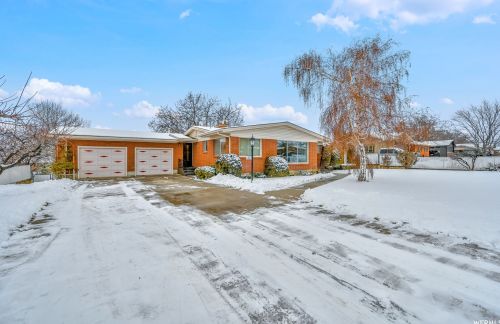552 700, Perry, UT 84302-1613