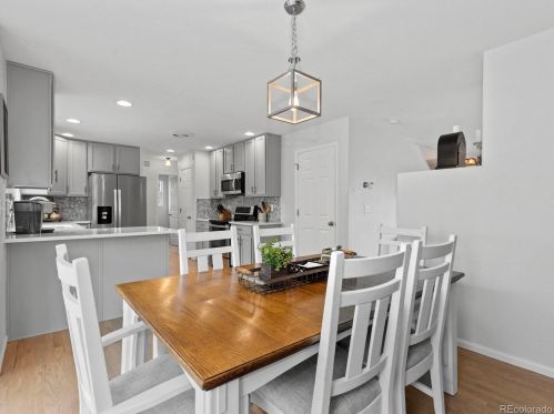 4825 Eaton Park Way, Aurora CO  80016-5831 exterior