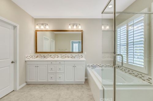 81 Kimbal, Irvine CA  92620 exterior