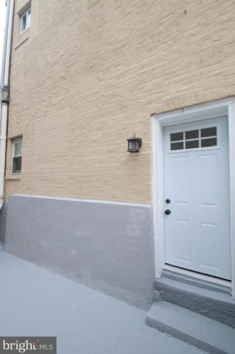 1144 22nd St, Philadelphia PA 19146-4235 exterior