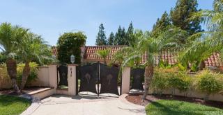 615 Del Rio Way, Fullerton, CA 92835-4021