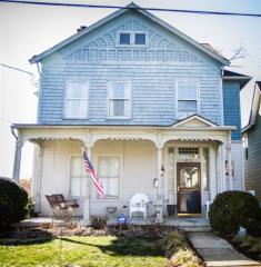 611 5th St, Shenandoah, VA 22849-1407