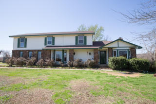 31315 250 Rd, Henryetta, OK 74437-8140