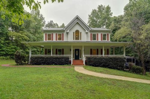 5301 Wendwood Rd, Conyers GA  30094-4839 exterior