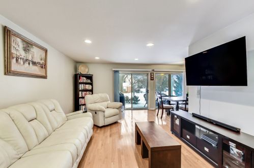 784 Margate Ln, Wheeling, IL 60070-3479
