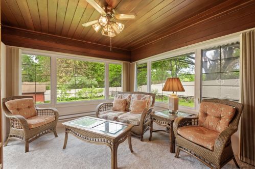 1941 Hamline Ave, Saint Paul MN  55113-5815 exterior