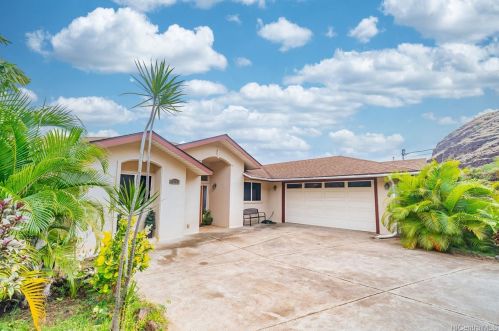 86-503 Paheehee Rd, Nanakuli, HI 96792-2838