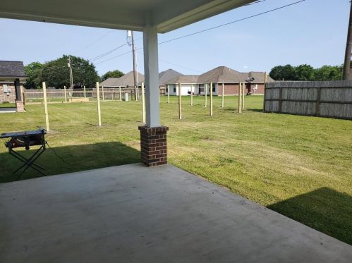 233 Shannon St, Angleton TX 77515 exterior