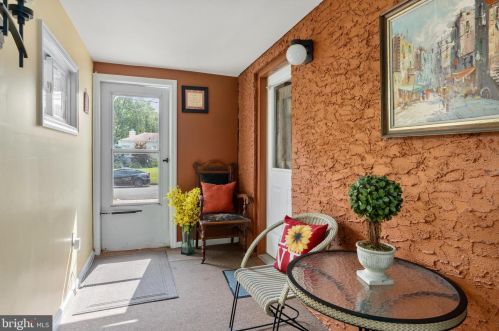 108 Pope Ave, Trenton, NJ 08619-3730