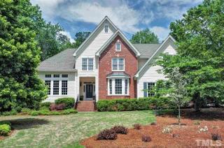 105 Clearport Dr, Cary, NC 27519-7365