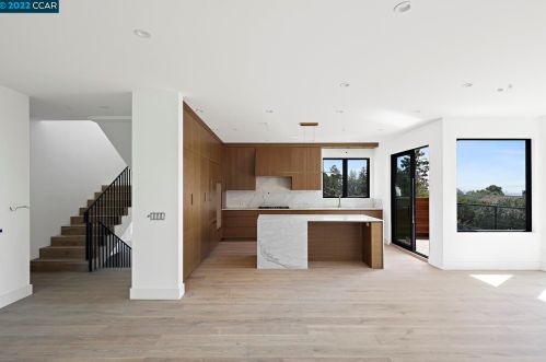 715 Santa Barbara Rd, Berkeley, CA 94707-2004