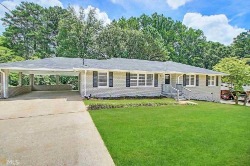 970 Burnt Hickory Dr, Atlanta GA  30311-3020 exterior