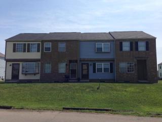 2635 Sandbury Blvd, Columbus OH  43235-1875 exterior