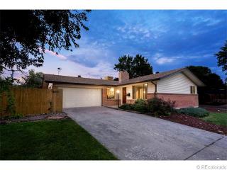 10501 Allendale Dr, Arvada, CO 80004-4707