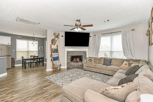 322 Spencer Landing Ln, Morgans Point TX  77571-9147 exterior