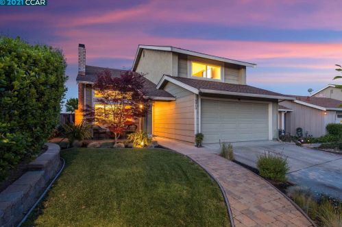 4919 Shadowfalls Dr, Pacheco, CA 94553-4145