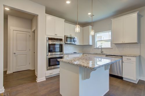 2414 Cotton Gin Row, Jefferson GA  30549-8811 exterior