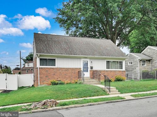 615 Hilton Dr, Lancaster, PA 17603-5709