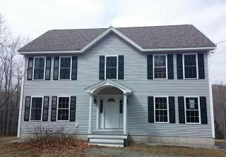 97 Thorndike Rd, Weare, NH 03281-4549