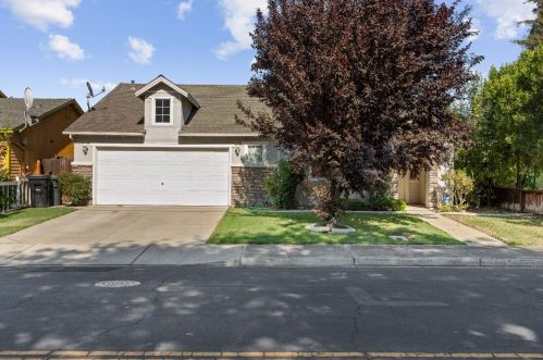 2220 Rose Ave, Modesto, CA 95355-5008