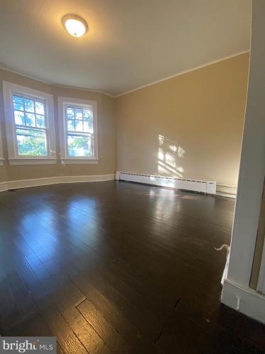 342 Hillcrest Ave, Trenton NJ  08618-2510 exterior