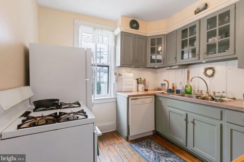 32 Ross St, Lancaster PA  17602-1942 exterior