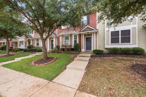3119 Carlisle St, Bedford, TX 76021-7368