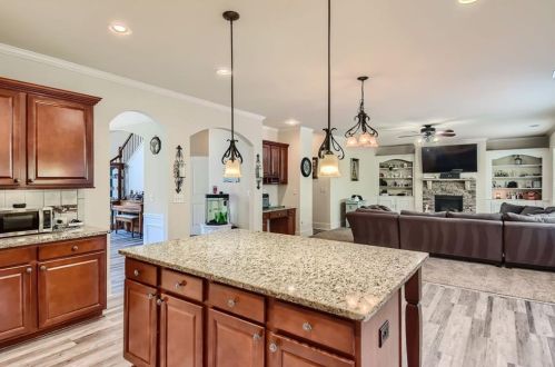 2523 Riverton Dr, Conyers GA  30013-7438 exterior