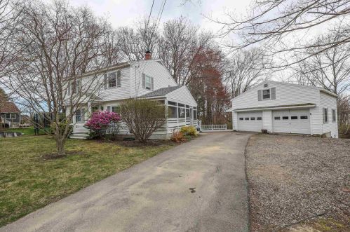 9 Samuel Hanson Ave, Dover, NH 03820-4115
