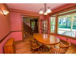 810 308th St, Roy, WA 98580-9357