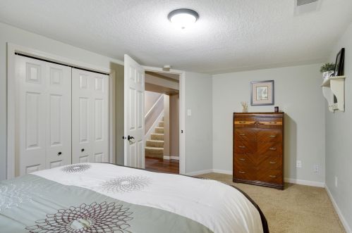 851 7 Ave, Saint Paul MN  55112-2715 exterior