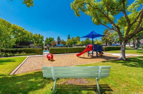 409 Beth St, Anaheim CA  92806-3327 exterior