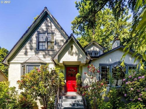 5853 Terwilliger Blvd, Portland, OR 97239-2860