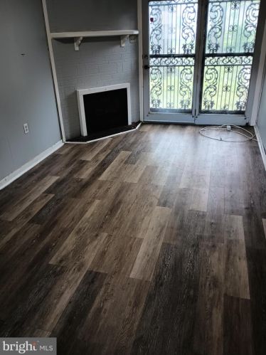 860 Market St, Lancaster PA  17603-2755 exterior