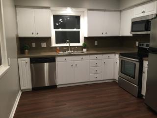 1290 Parkview Dr, Midway IA  52302-2768 exterior