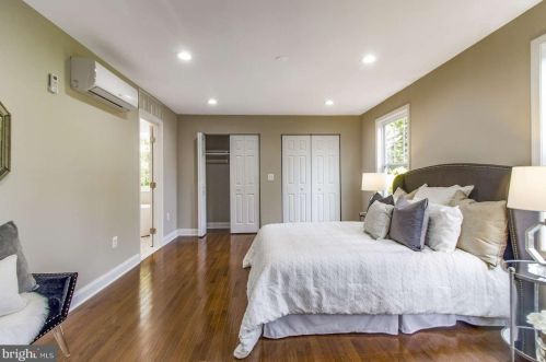 303 Greenwich Ln, Silver Spring MD  20910-4232 exterior