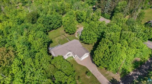 2245 Whittier St, Duluth, MN 55803-1425