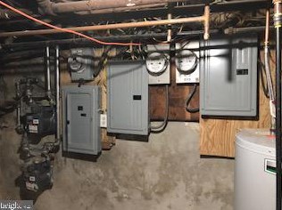 6015 Baltimore Ave, Philadelphia PA 19143-2827 exterior