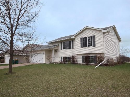 617 Donald Ave, Hamburg, MN 55339-5414