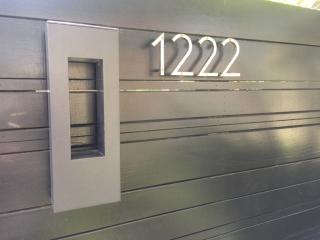 1222 Orange Dr, Los Angeles CA  90019-1512 exterior