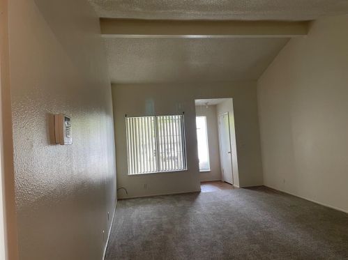 5449 Knoll Dr, Fair Oaks, CA 95628-2812
