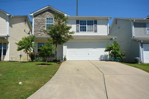 1572 Keystone Dr, Conley, GA 30288-6806