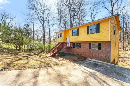 2613 Lewfield Cir, Atlanta GA  30316-3963 exterior