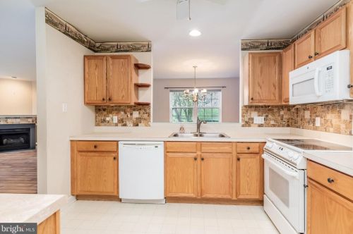 1326 West St, Carlisle PA  17013-1449 exterior