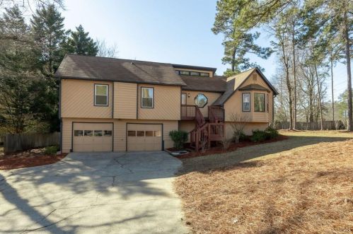 1740 Hill Rd, Marietta, GA 30062-1792