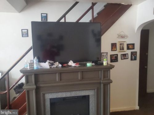 3103 Fairfield St, Philadelphia, PA 19136-1107