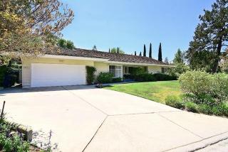 5071 Shirley Ave, Los Angeles CA  91356-4427 exterior