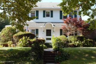 413 Essex Ave, Wall Township NJ  07762-1146 exterior