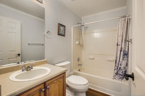 5175 Netherland St, Denver CO  80249-8240 exterior