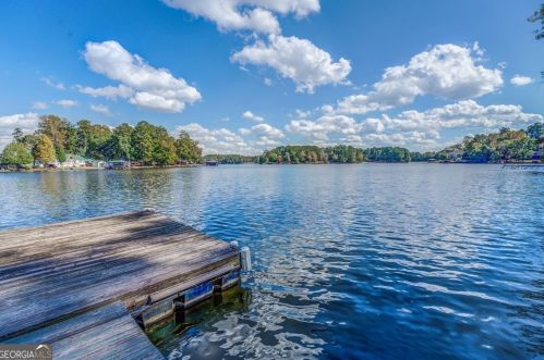 145 Dogwood Ln, Jackson, GA 30233-4803
